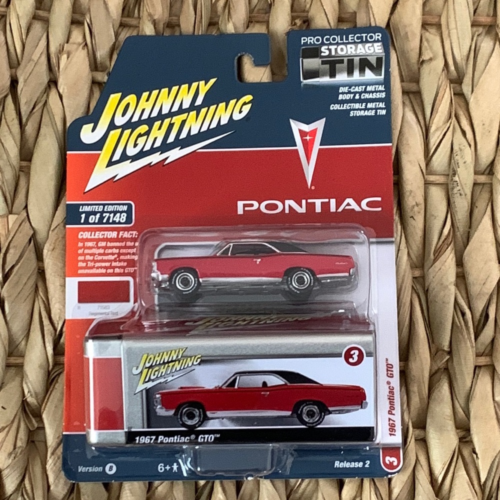 JOHNNY LIGHTNING 1967 Pontiac GTO Diecast Pro Collector LTD Edition Red Car 🆕